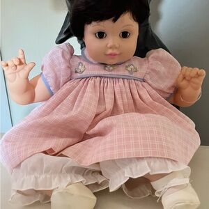 Adorable Madame Alexander Pink Baby Doll with Dress, Note*crier does not work.